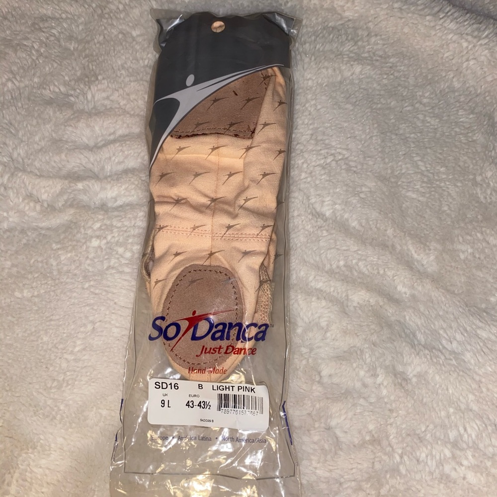 Ballet Shoes - Picture 2 of 2